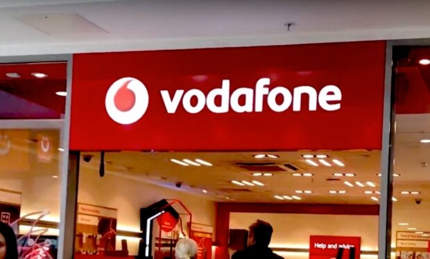 Vodafone      :      