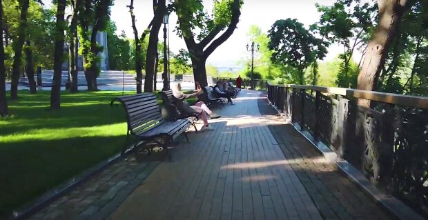 Весна возвращает свои права: в Украину идет долгожданное потепление, прогноз погоды