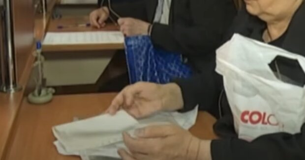 Пенсионная реформа в Украине: что такое "пенсионные баллы" и как изменится начисление пенсии с 2025 года