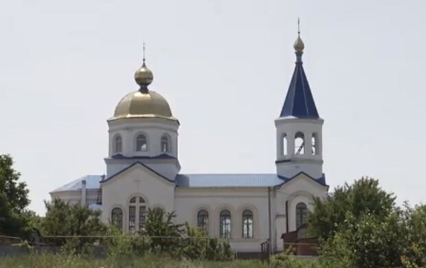Можно навлечь на себя нищету: 15 июня большой церковный праздник – народные приметы и запреты