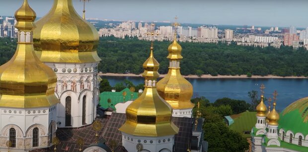 Большой церковный праздник 21 июня: что нельзя делать сегодня и как очистить душу на летнее солнцестояние