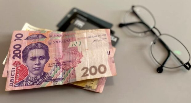 Пенсии в Украине с июля 2025: кому и сколько выплатят, что изменится в средине лета