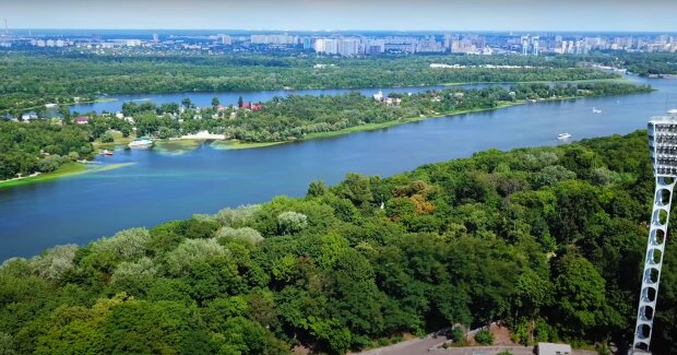 Потрепает сильно: какой будет погода в августе, прогноз