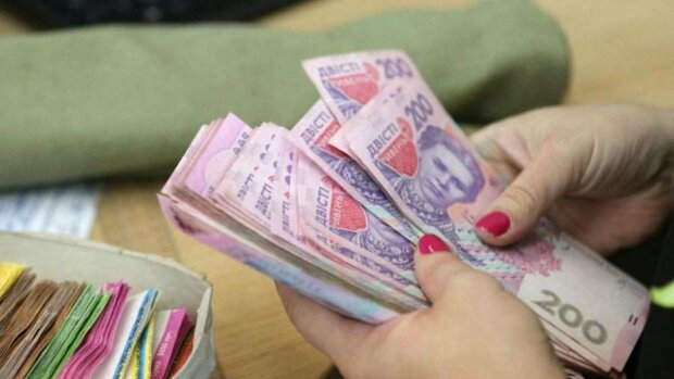Настоящая стоимость выживания в Украине в 2025 году: шокирующие факты о доходах