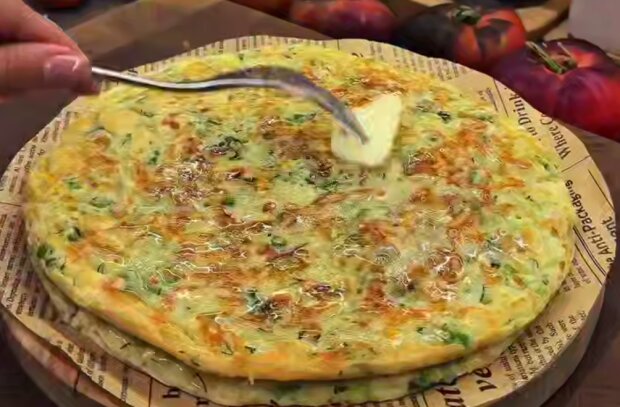 Рецепт, который объединяет семьи: хрустящие лепешки с сыром и зеленью