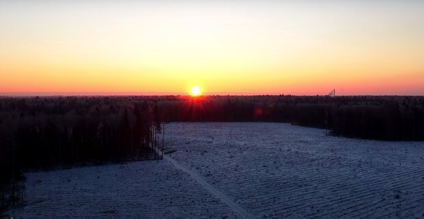 Сильное похолодание, снег и шторм: погода несет резкие потрясения – прогноз удивит