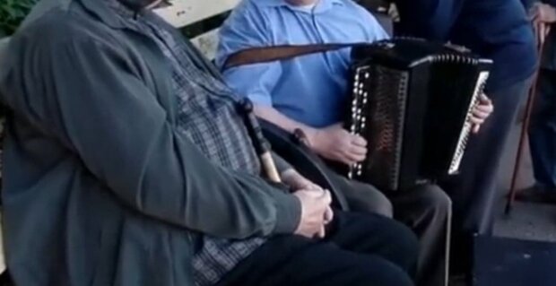 Украинцы рискуют потерять половину пенсии: почему так происходит и кто будет без денег после индексации