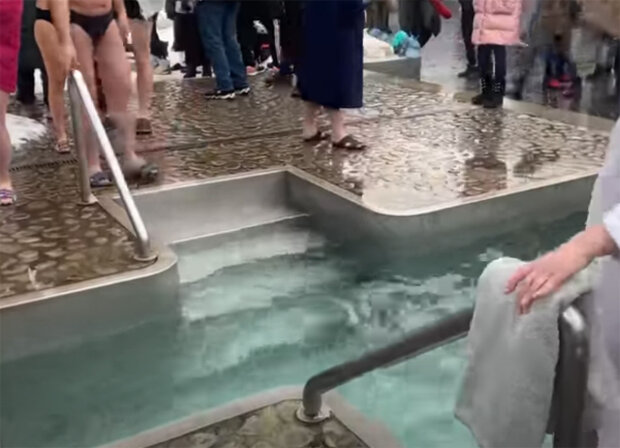 Большой церковный праздник 6 января – Крещение: что нельзя делать сегодня, как избавиться от грехов и привлечь свет