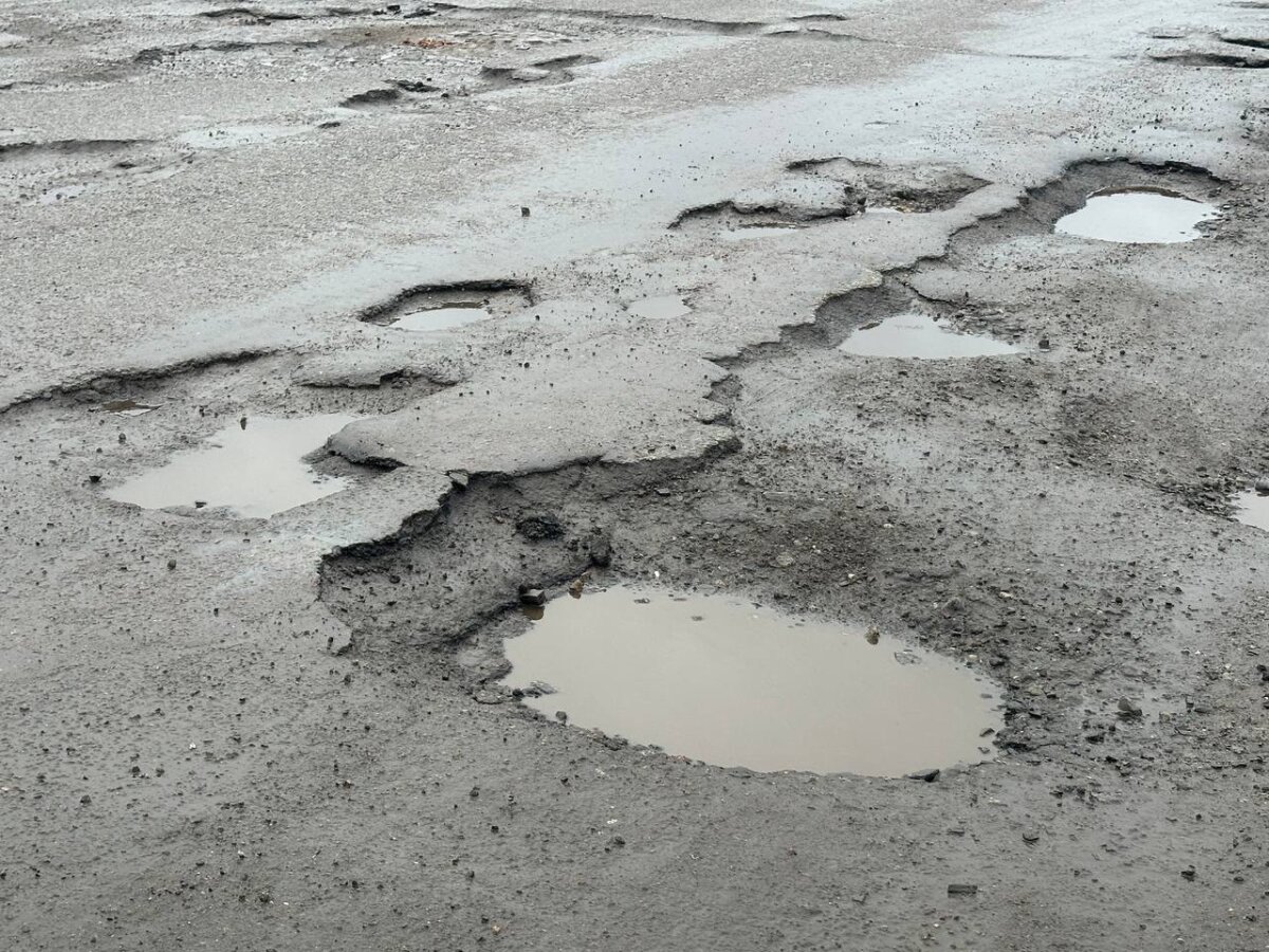Это будет ад для водителей: капремонта дорог в этом году не будет