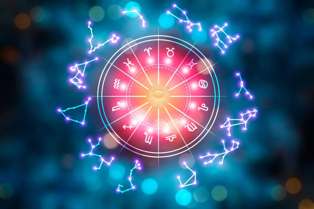 Гороскоп на 22 марта 2026 года. Кому придется начать новое дело, а кому захочется уюта и тишины?