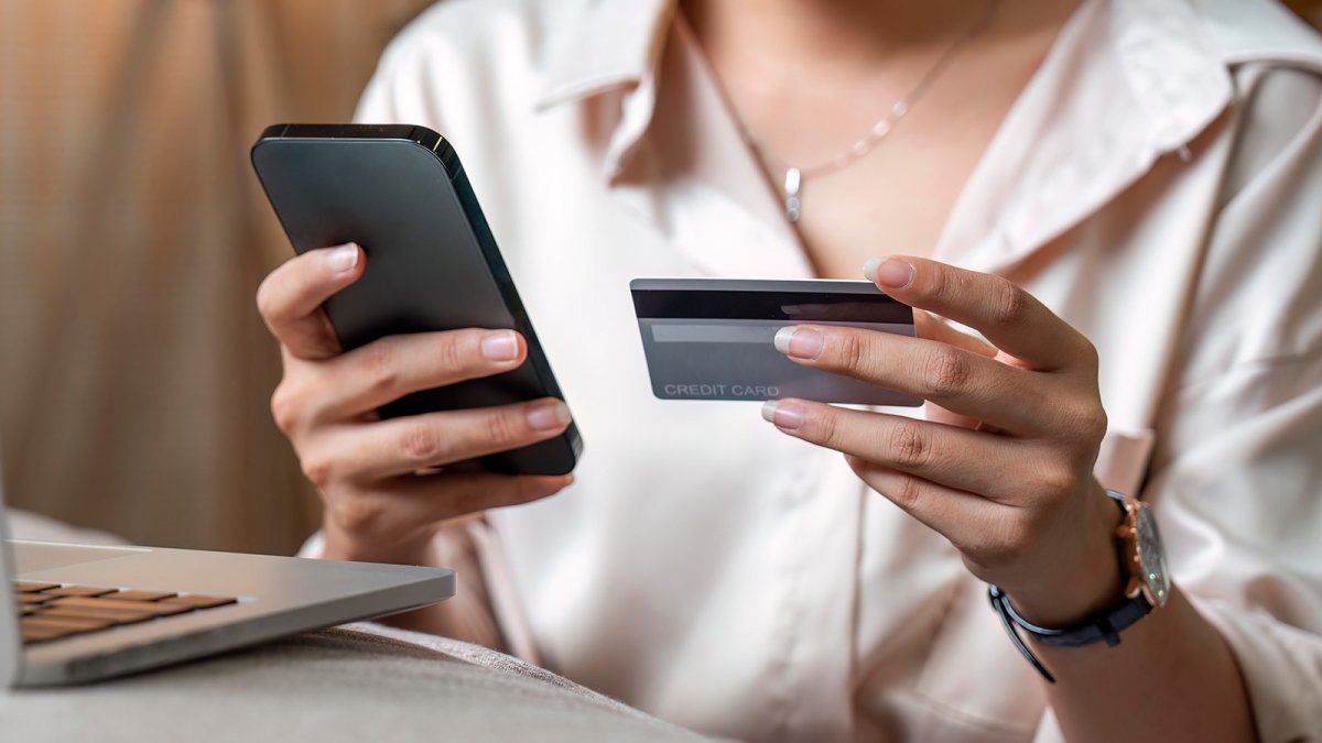 Чтобы избежать блокировок: как правильно указывать назначение платежа при переводе с карты на карту